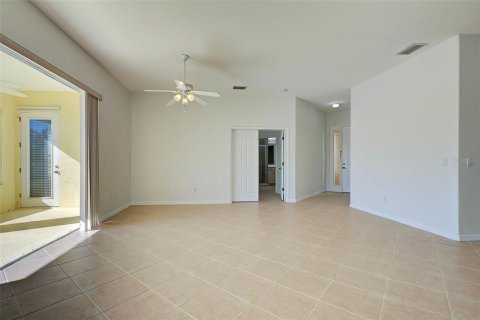 Condominio en venta en Venice, Florida, 3 dormitorios, 166.2 m2 № 1718642 - foto 29