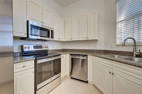 Condominio en venta en Venice, Florida, 3 dormitorios, 166.2 m2 № 1718642 - foto 7