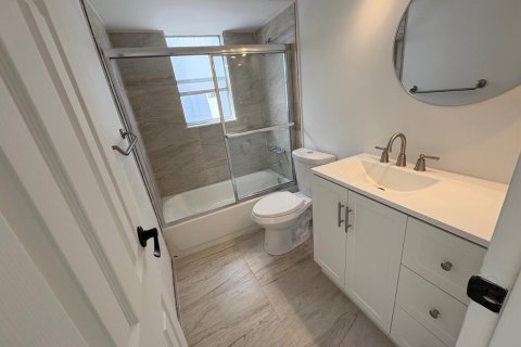 Condominio en venta en Lauderdale Lakes, Florida, 2 dormitorios, 93.83 m2 № 2146700 - foto 23