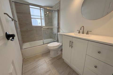 Condominio en venta en Lauderdale Lakes, Florida, 2 dormitorios, 93.83 m2 № 2146700 - foto 24