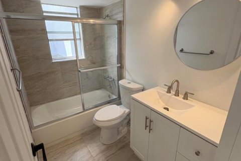 Condominio en venta en Lauderdale Lakes, Florida, 2 dormitorios, 93.83 m2 № 2146700 - foto 26