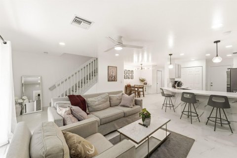 Купить таунхаус в Юпитер, Флорида 1 комната, 133.5м2, № 2246351 - фото 6