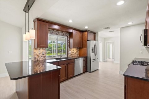 Casa en venta en Nokomis, Florida, 3 dormitorios, 166.02 m2 № 1805355 - foto 14