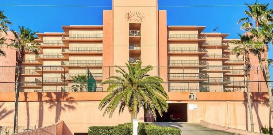 Condominio en New Smyrna Beach, Florida, 2 dormitorios  № 1419165