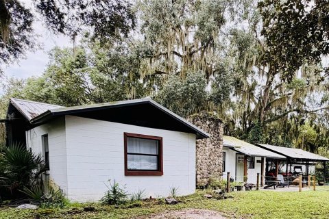 Villa ou maison à Oak Hill, Floride 2 chambres, 110 m2 № 2427496