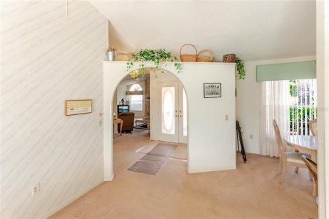 House in Spring Hill, Florida 3 bedrooms, 186.92 sq.m. № 2150782 - photo 5