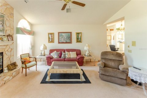 House in Spring Hill, Florida 3 bedrooms, 186.92 sq.m. № 2150782 - photo 26