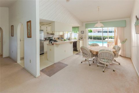 House in Spring Hill, Florida 3 bedrooms, 186.92 sq.m. № 2150782 - photo 9