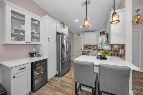 Condo in New Port Richey, Florida, 2 bedrooms  № 1844439 - photo 7