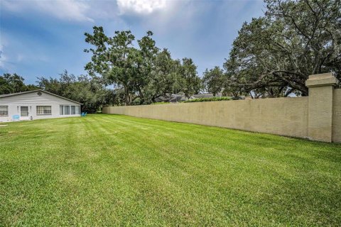 Condo in New Port Richey, Florida, 2 bedrooms  № 1844439 - photo 24