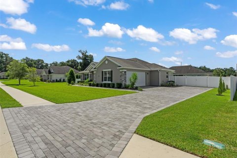 Casa en venta en Ocala, Florida, 4 dormitorios, 223.43 m2 № 2318948 - foto 2