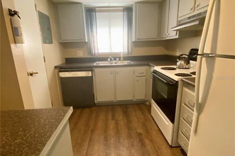 Condominio en venta en Winter Haven, Florida, 2 dormitorios, 95.13 m2 № 1353666 - foto 10