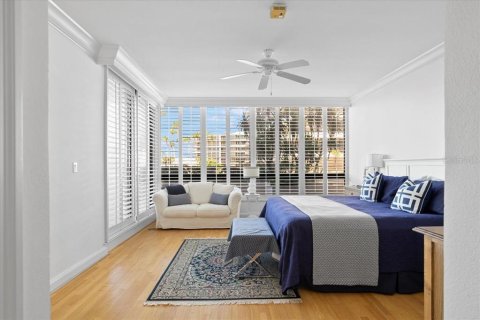 Condo in Longboat Key, Florida, 3 bedrooms  № 1906134 - photo 18