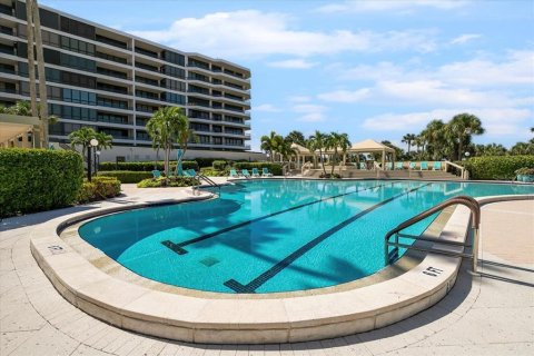Condo in Longboat Key, Florida, 3 bedrooms  № 1906134 - photo 27