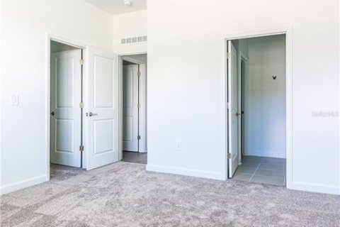 Townhouse in Orlando, Florida 4 bedrooms, 172.61 sq.m. № 1866801 - photo 16