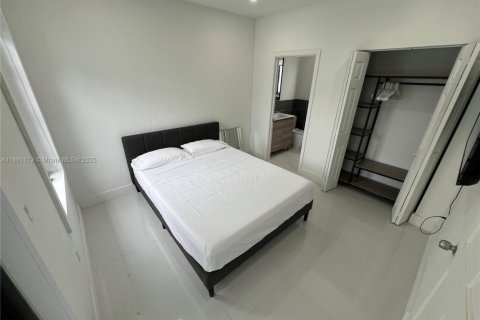 Снять в аренду виллу или дом в Майами-Бич, Флорида 3 спальни, 92.9м2, № 1944537 - фото 4