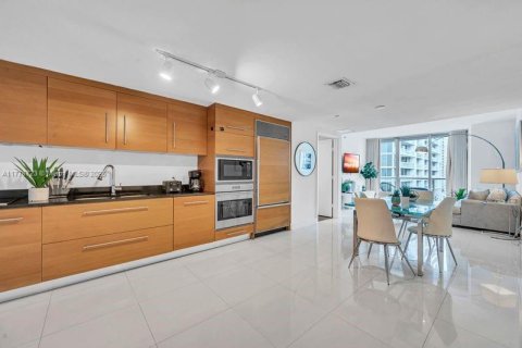Copropriété à vendre à Miami, Floride: 1 chambre, 81.38 m2 № 1737980 - photo 8