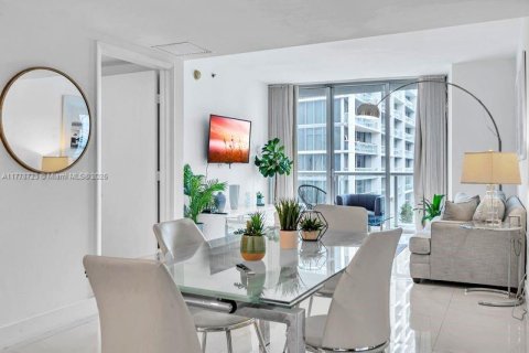 Copropriété à vendre à Miami, Floride: 1 chambre, 81.38 m2 № 1737980 - photo 5