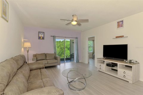 House in Bradenton, Florida 3 bedrooms, 142.05 sq.m. № 1833103 - photo 19