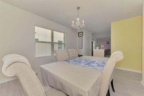 House in Bradenton, Florida 3 bedrooms, 142.05 sq.m. № 1833103 - photo 10