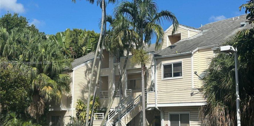 Appartement à Oakland Park, Floride 2 chambres, 94.76 m2 № 1952396