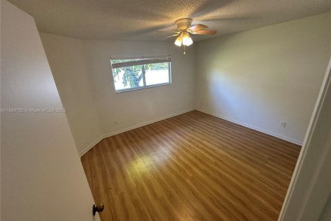 Appartement à louer à Oakland Park, Floride: 2 chambres, 94.76 m2 № 1952396 - photo 13