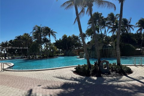 Снять в аренду виллу или дом в Дорал, Флорида 4 спальни, 212.47м2, № 2031165 - фото 18