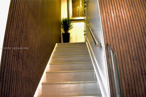 Снять в аренду виллу или дом в Дорал, Флорида 4 спальни, 212.47м2, № 2031165 - фото 10