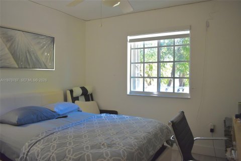 Снять в аренду виллу или дом в Дорал, Флорида 4 спальни, 212.47м2, № 2031165 - фото 14