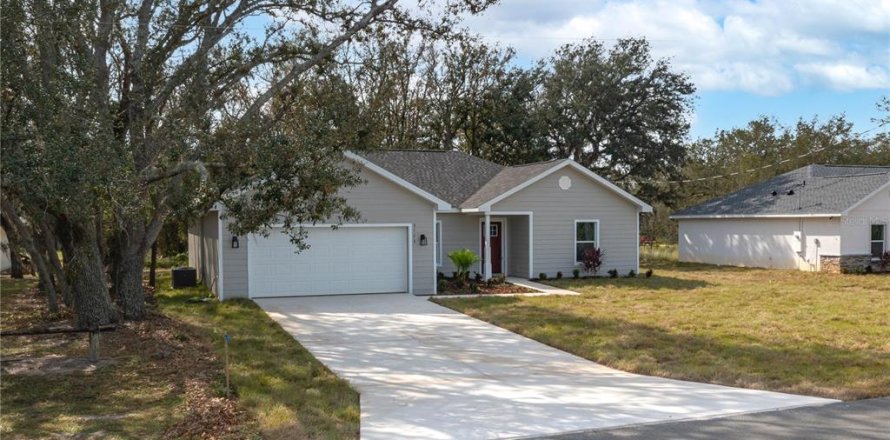 House in Avon Park, Florida 3 bedrooms, 151.62 sq.m. № 1422691