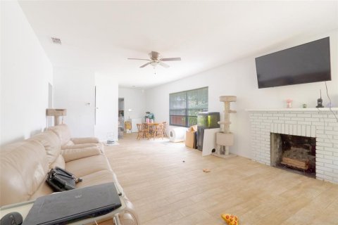 House in Orlando, Florida 3 bedrooms, 117.43 sq.m. № 1620325 - photo 5