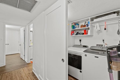 Condominio en venta en Longboat Key, Florida, 3 dormitorios, 137.87 m2 № 1610022 - foto 27