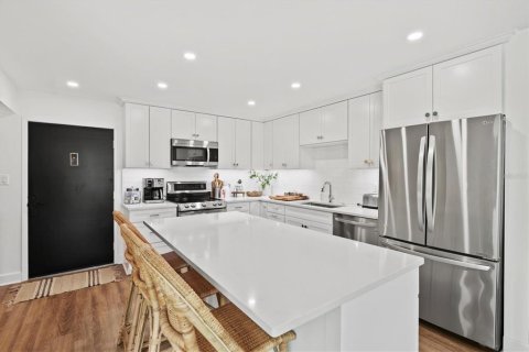Condominio en venta en Longboat Key, Florida, 3 dormitorios, 137.87 m2 № 1610022 - foto 14