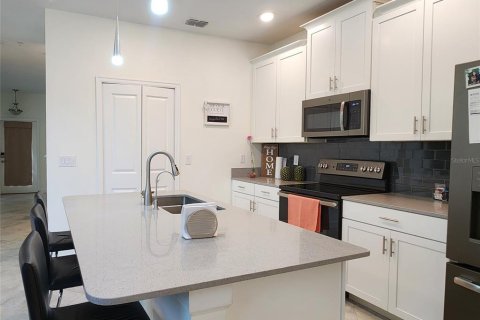 Adosado en venta en Orlando, Florida, 3 dormitorios, 159.51 m2 № 1801866 - foto 9