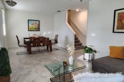 Adosado en venta en Orlando, Florida, 3 dormitorios, 159.51 m2 № 1801866 - foto 3