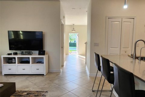 Adosado en venta en Orlando, Florida, 3 dormitorios, 159.51 m2 № 1801866 - foto 10