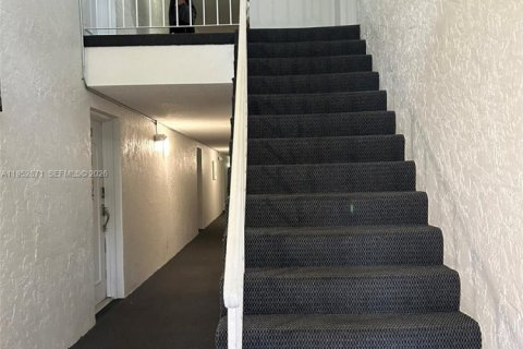 Copropriété à vendre à Margate, Floride: 1 chambre, 63.17 m2 № 2008611 - photo 2