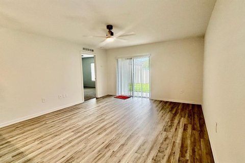 Villa ou maison à louer à Poinciana, Floride: 3 chambres, 140.84 m2 № 2411580 - photo 27