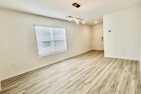 Villa ou maison à louer à Poinciana, Floride: 3 chambres, 140.84 m2 № 2411580 - photo 19