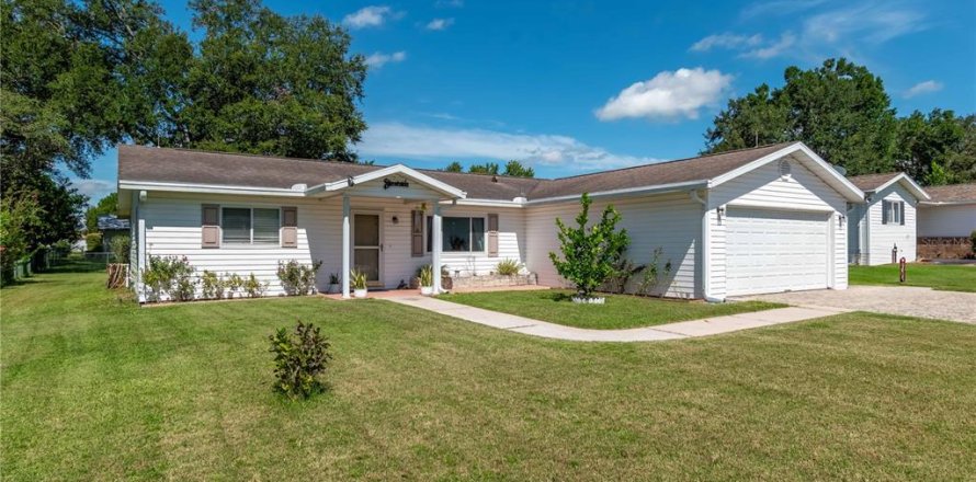 House in Ocala, Florida 2 bedrooms, 120.4 sq.m. № 1909060