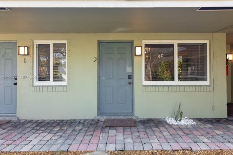 Villa ou maison à louer à Fort Lauderdale, Floride: 42.46 m2 № 2388492 - photo 24