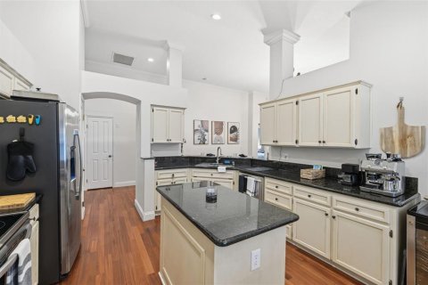 Villa ou maison à vendre à Tampa, Floride: 4 chambres, 157.84 m2 № 2148329 - photo 8