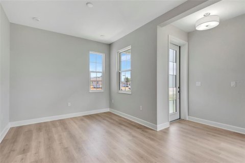 Casa en venta en Tavares, Florida, 2 dormitorios, 133.22 m2 № 2151480 - foto 3