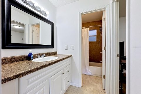 Condominio en venta en Bradenton, Florida, 1 dormitorio, 67.63 m2 № 2204813 - foto 22