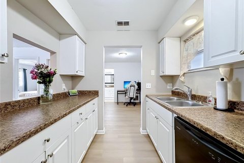 Condominio en venta en Bradenton, Florida, 1 dormitorio, 67.63 m2 № 2204813 - foto 14