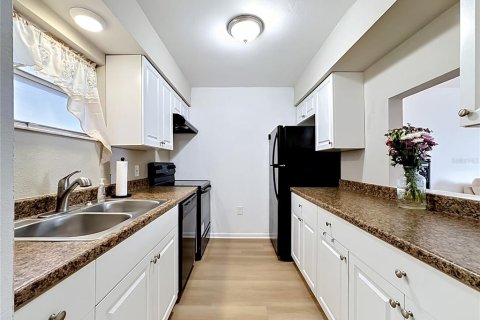 Condominio en venta en Bradenton, Florida, 1 dormitorio, 67.63 m2 № 2204813 - foto 6