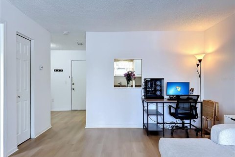 Condominio en venta en Bradenton, Florida, 1 dormitorio, 67.63 m2 № 2204813 - foto 24