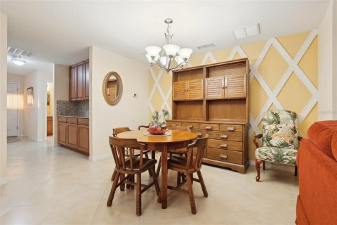 Villa ou maison à vendre à Mount Dora, Floride: 3 chambres, 164.34 m2 № 1888467 - photo 15