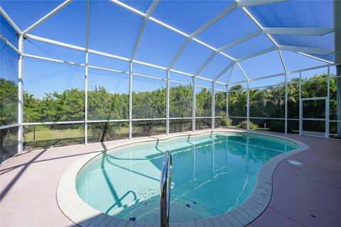 Villa ou maison à vendre à Port Charlotte, Floride: 3 chambres, 207.36 m2 № 2142810 - photo 22