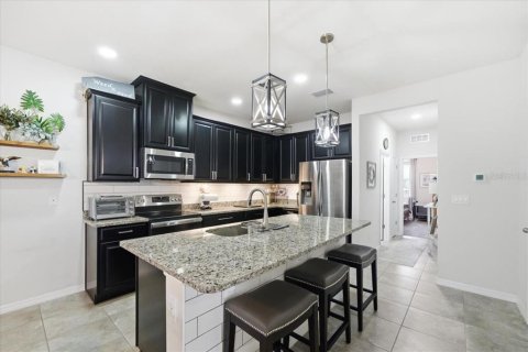 Villa ou maison à vendre à Land O' Lakes, Floride: 3 chambres, 142.33 m2 № 2142341 - photo 8